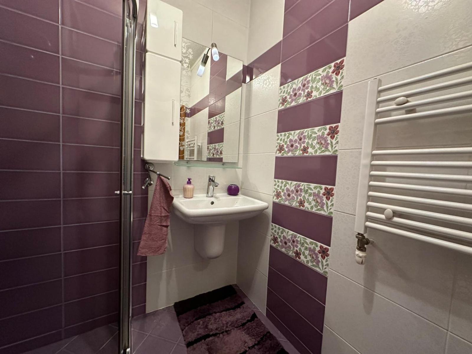 Apartment Lavender, Near To Airport Sofya Dış mekan fotoğraf